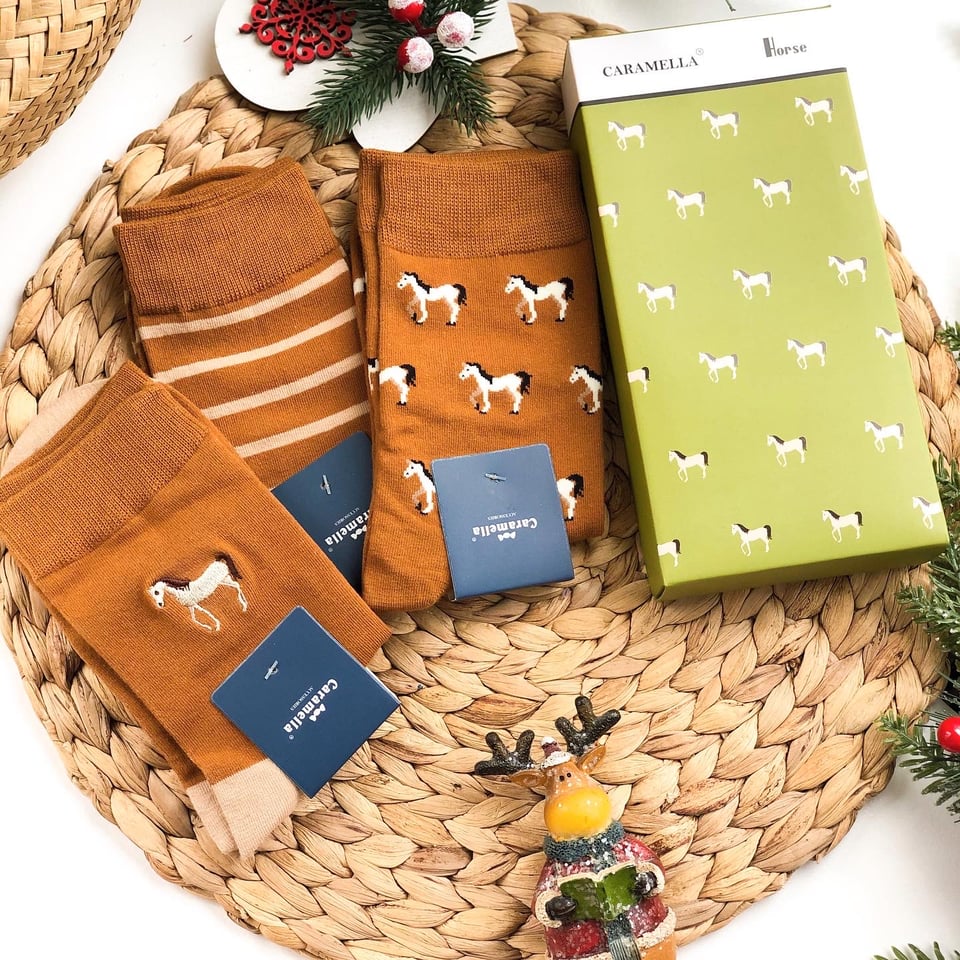 Чоловічі шкарпетки з кониками в коробці по три пари — фото 3
